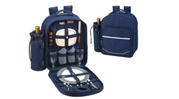 Picnic at Ascot London Picnic Backpack for 4 with Blanket 